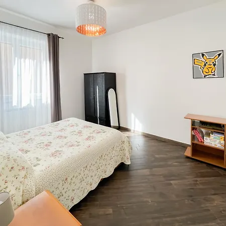 Roominrome Alexander Apartamento